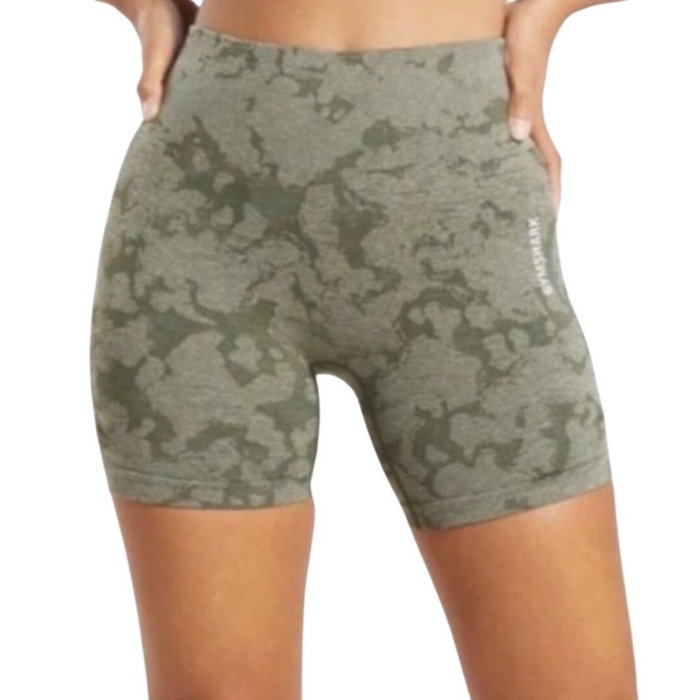 Gymshark Adapt Camo‎ Seamless Shorts Green High Waisted Athletic Mini S